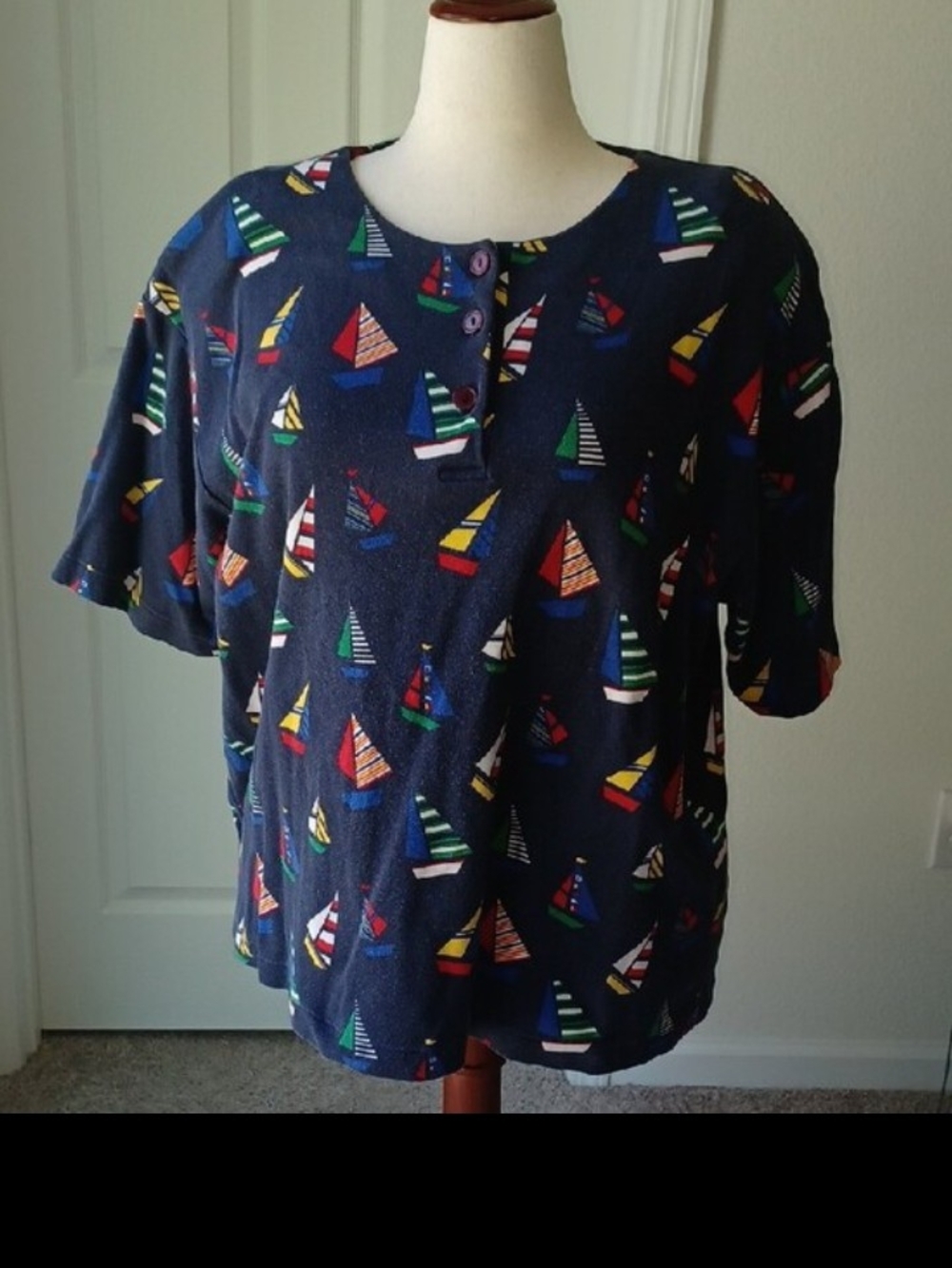 Bechamel Navy Short-Sleeve Tee with Multicolor Sailboat Print  3X